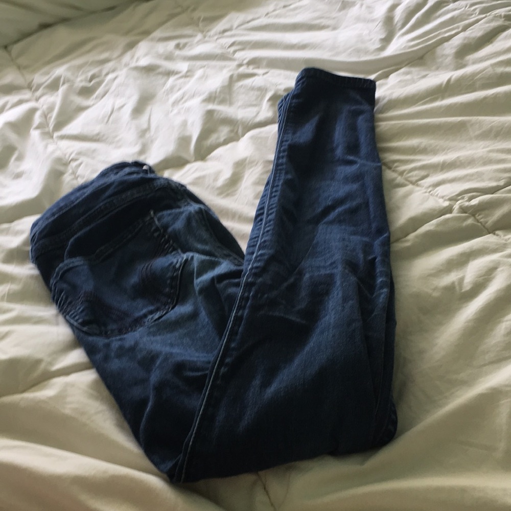 Hollister Jeans!!!
